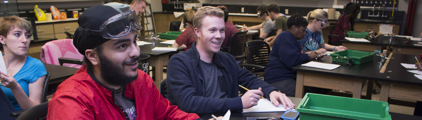photo of students in a science classroom